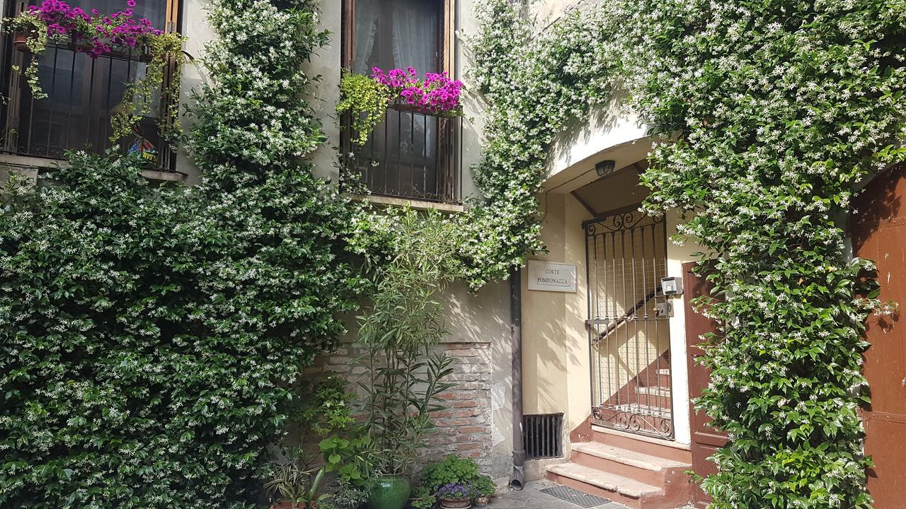 Corte Pomponazza Mantua Buitenkant foto